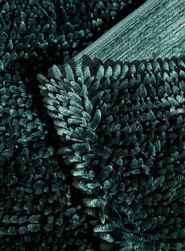Silky chenille bath mat